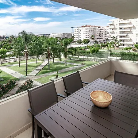 Apartment Albatros 15 *