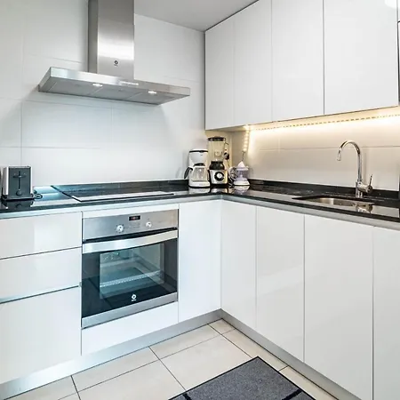 Albatros 15 Apartment